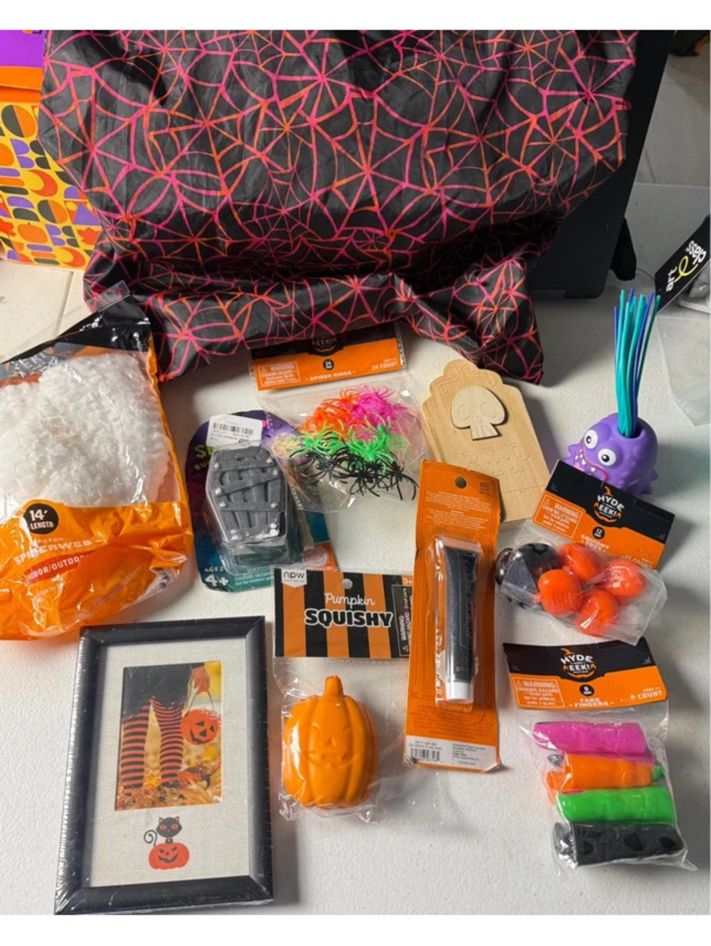 Halloween Bumdle of Goodies! 10 items + Bag